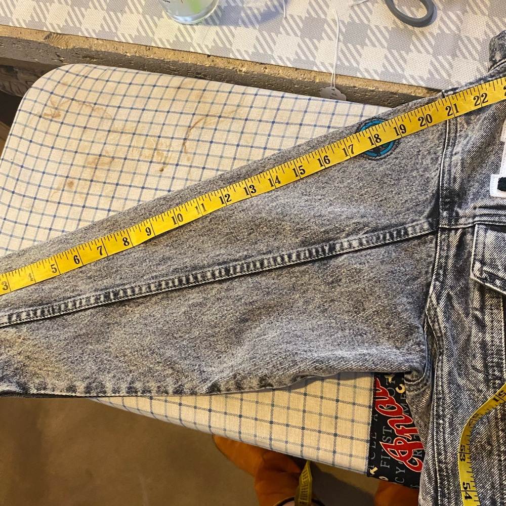 RARE 80s VINTAGE LA GEAR BLACK ACID WASH DENIM CROPPED JACKET - Picture 8 of 9